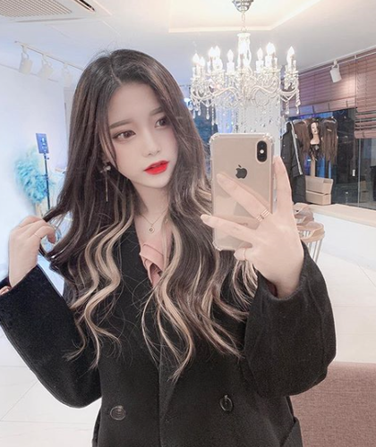 20인치 / 밝은베이지 / 스킬땋기 붙임머리시술